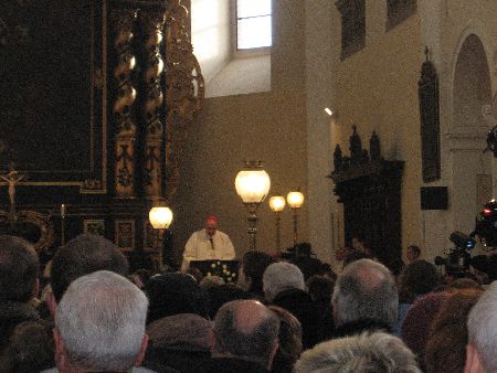 Biskup Jan Graubner při homilii